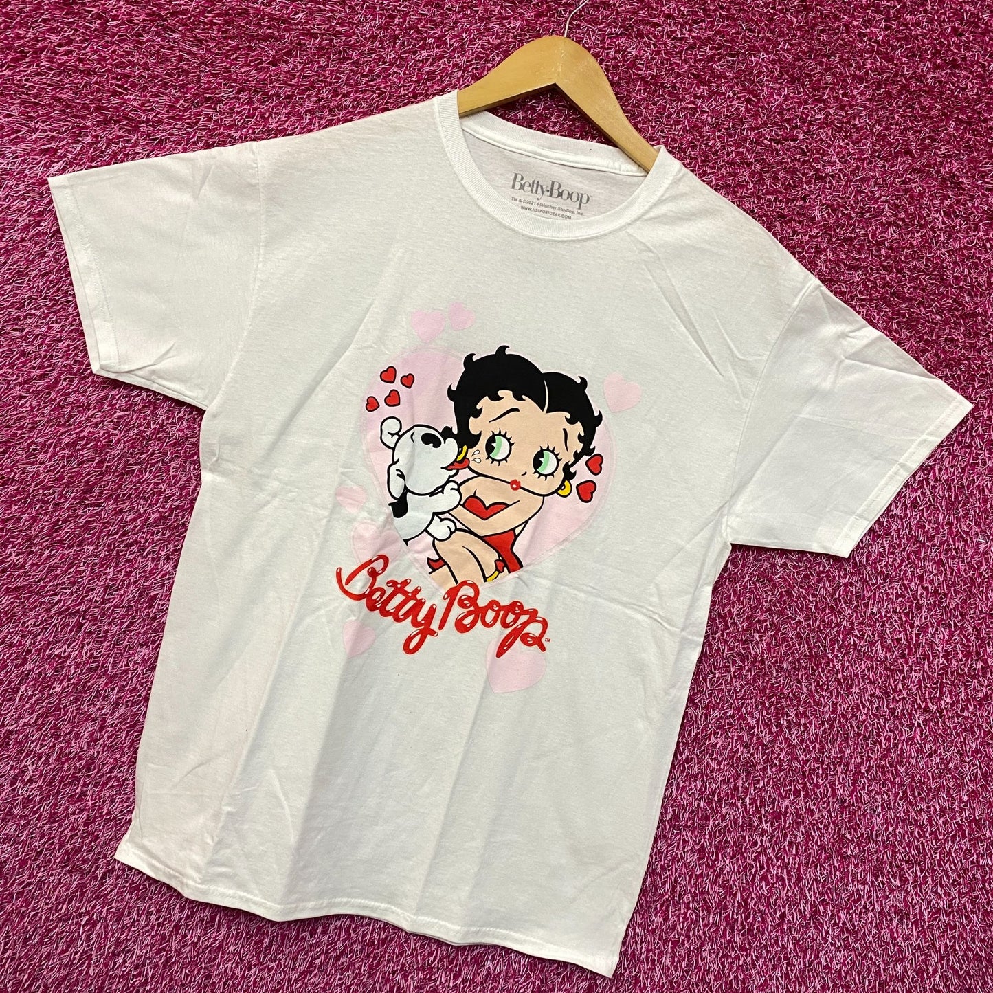 Betty Boop and Pudgy Puppy Love Heart Animated Movie Tee L