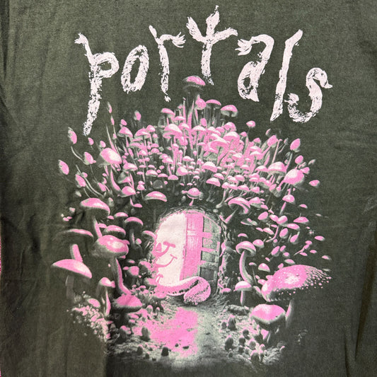 Melanie Martinez Magic Mushroom Forest Door Portals Tee M