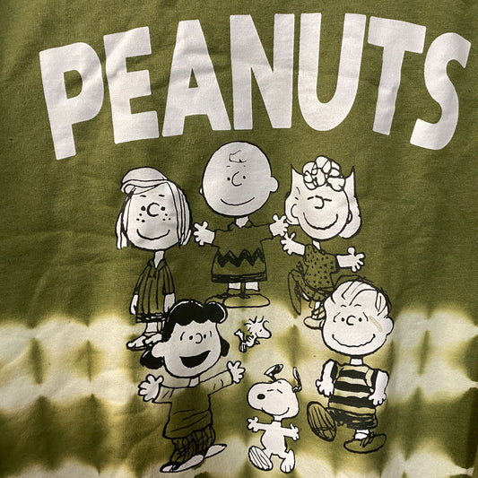 Peanuts Character Tie-Dye Graphic Sweatshirt Medium