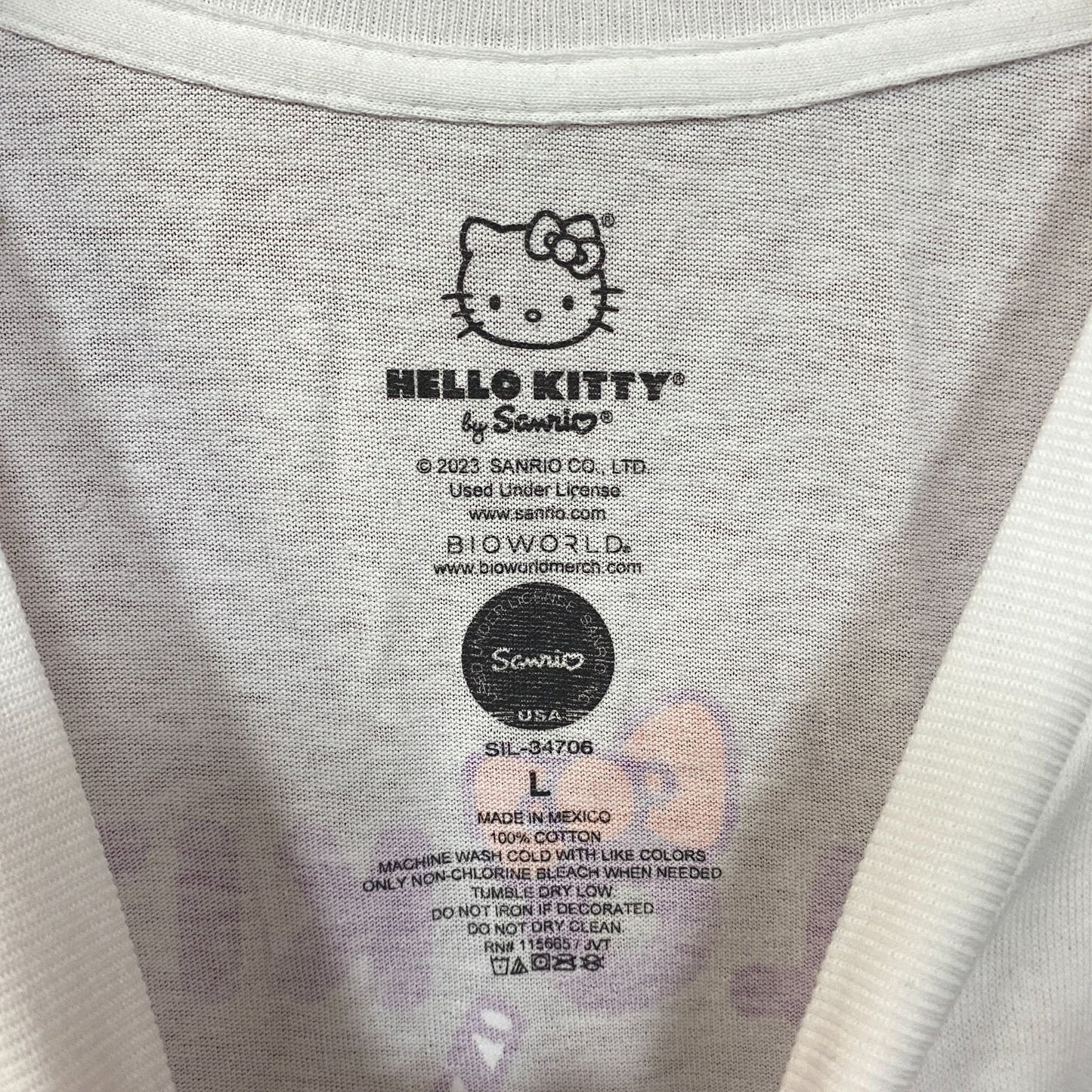 Hello Kitty Strawberry Milk Boba Tea Sanrio Kawaii T-Shirt L