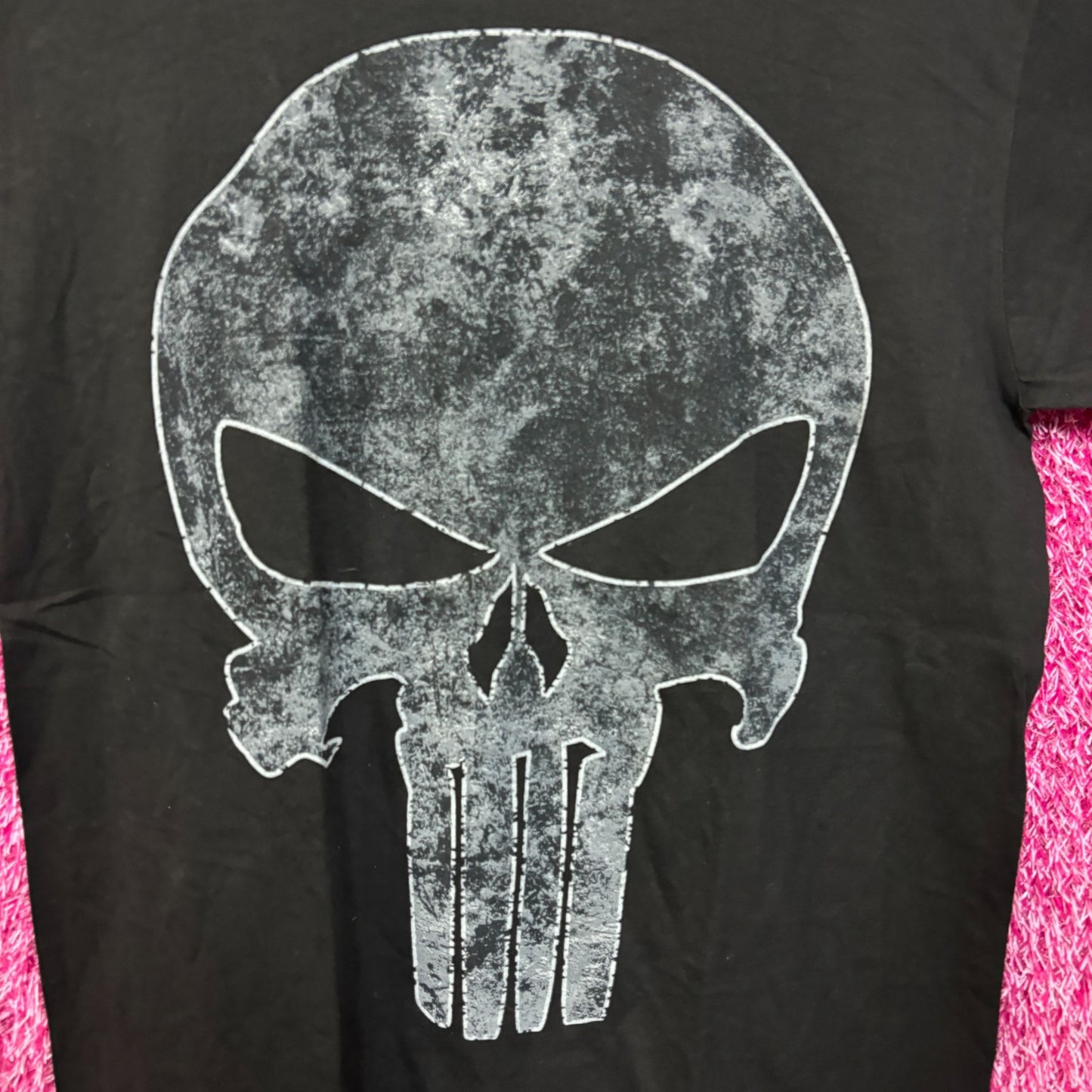 Marvel Punisher Logo Comic Book T-shirt size medium