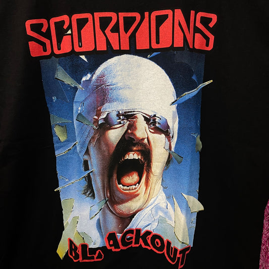 Scorpions Blackout Album Cover Heavy Metal Band T-Shirt Large