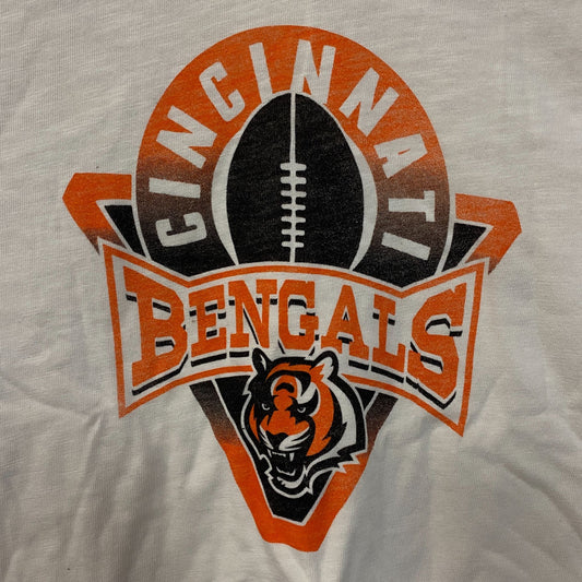 Junk Food Clothing Women's NFL Cincinnati Bengals Mock Neck Crop Tee 2XL