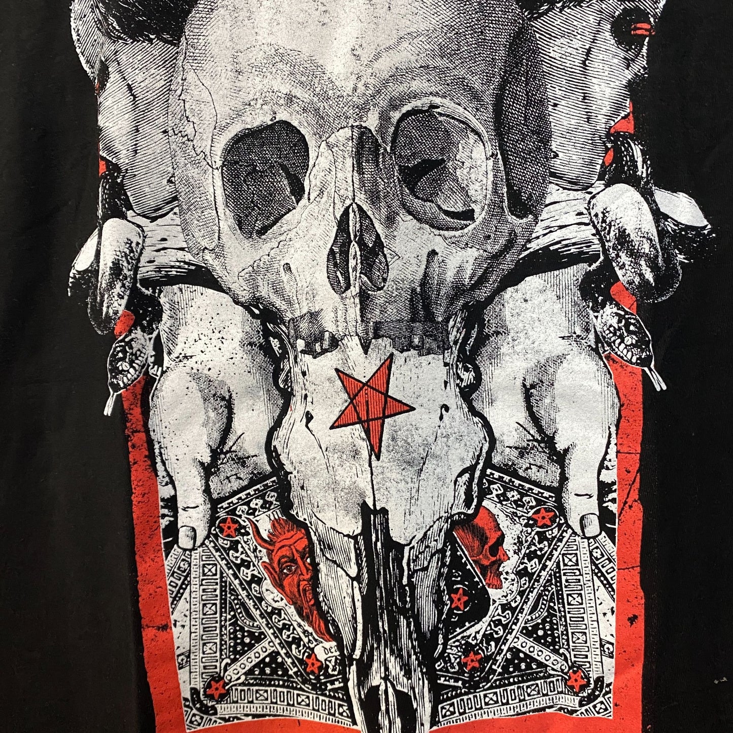 Horror Hub Hands Of Death T-Shirt 2XL