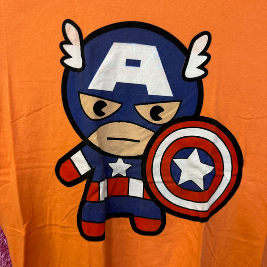 Captain America chibi style T-shirt size 2XL.