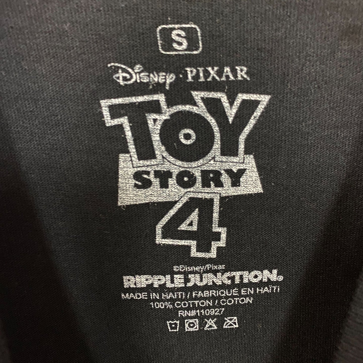 Disney Toy Story 4 Buzz Lightyear Animated Movie T-Shirt Small