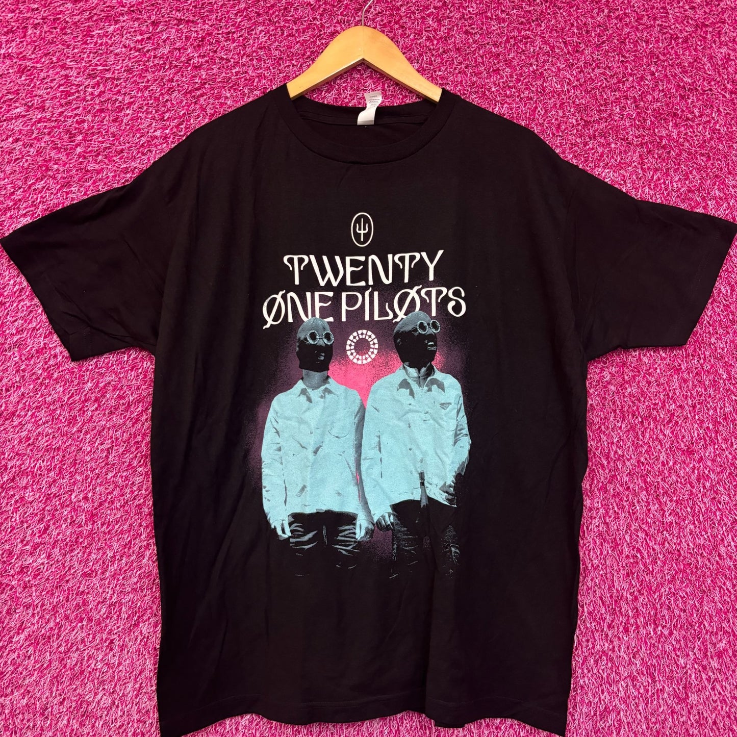 Twenty One Pilots Scaled and Icy Tour Synth-Pop Duo Tee XL