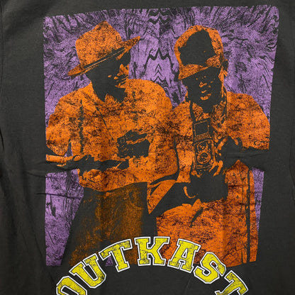 Outkast Photographer Bootleg Graphic T-Shirt Medium