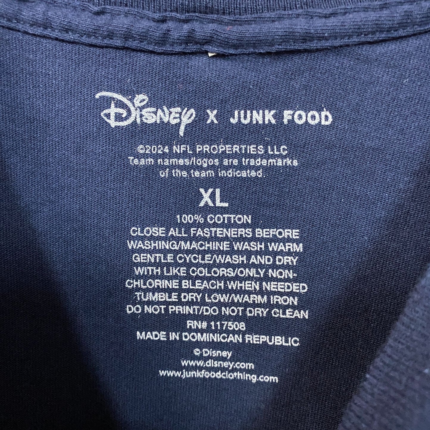 Disney x Junk Food NFL Chicago Bears Mickey Mouse Navy Blue Shirt XL