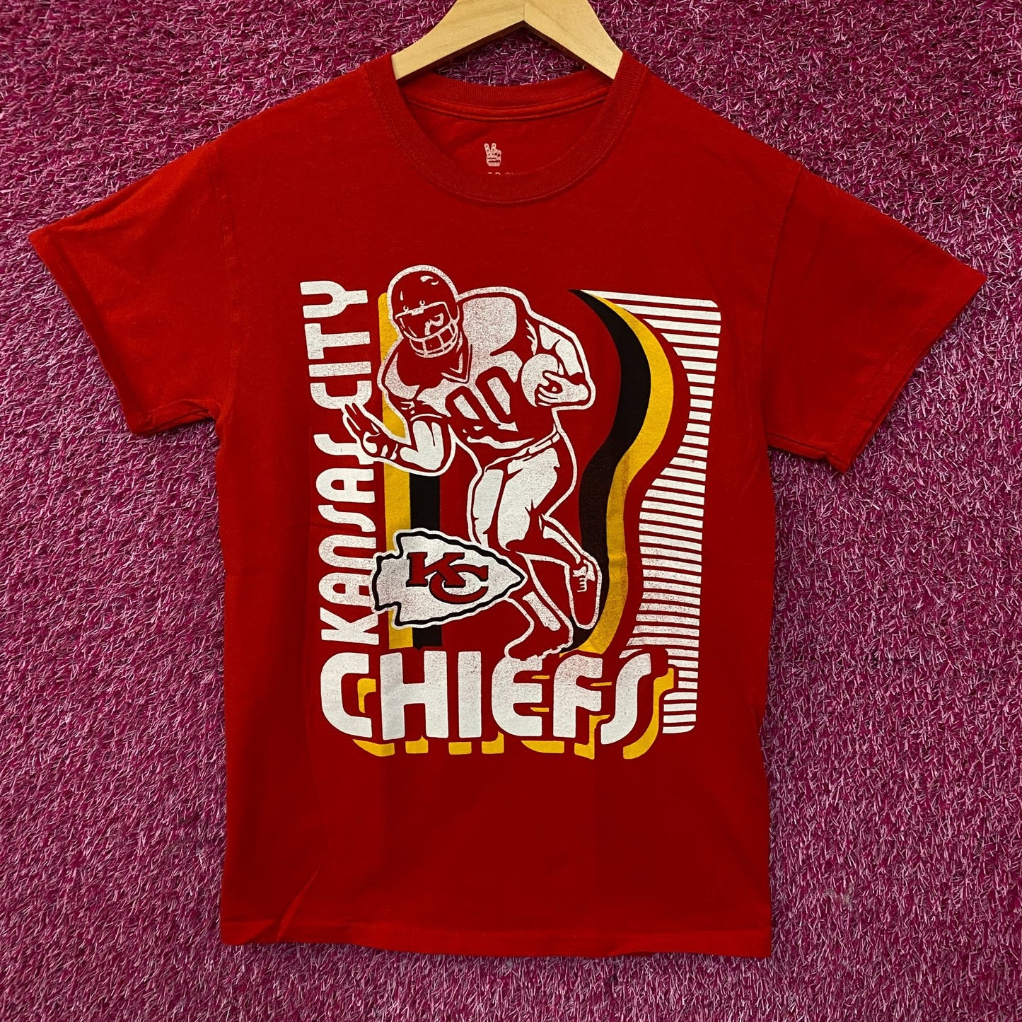 Junk Food Clothing Kansas City Chiefs Run Back Flea Market Tee XS