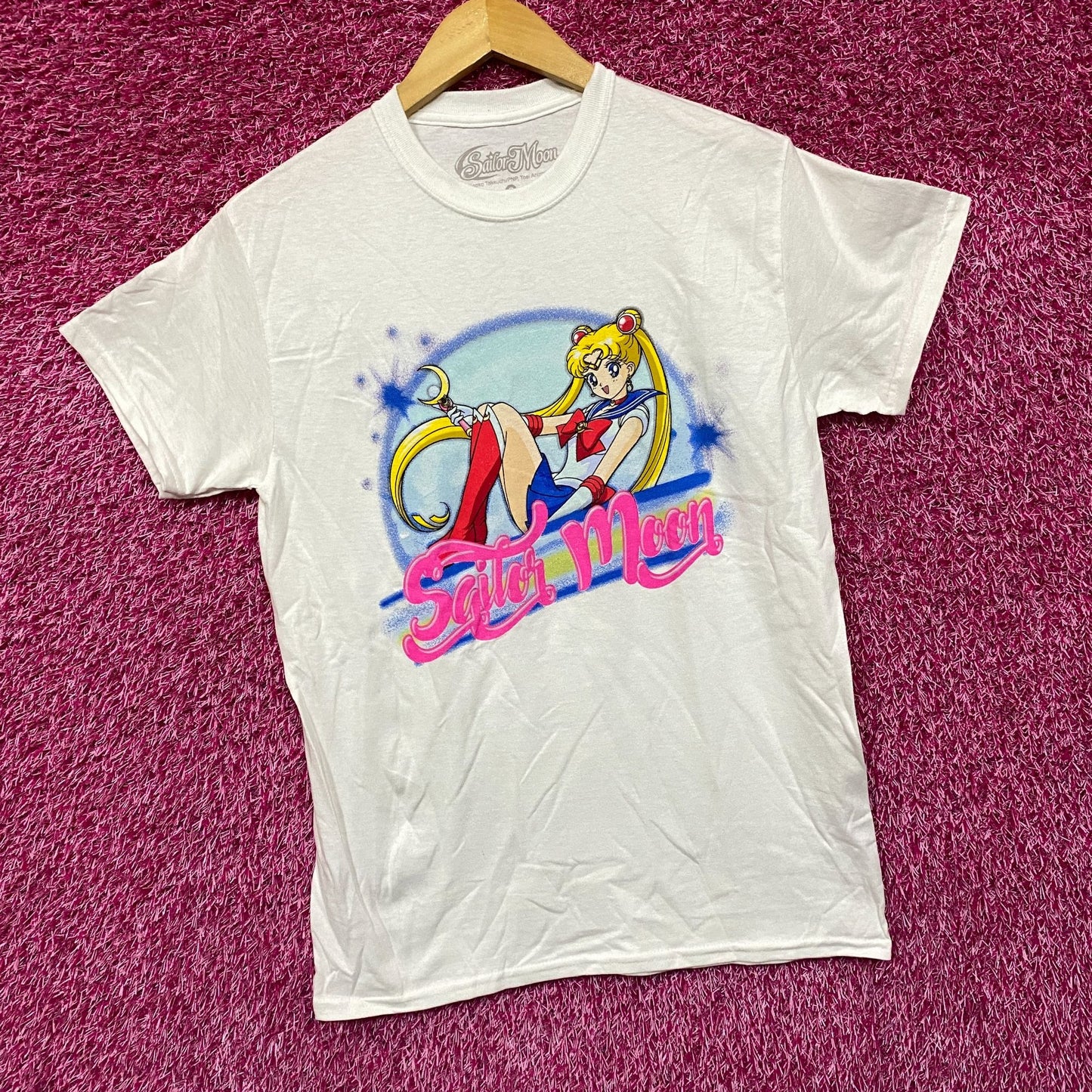 Sailor Moon Usagi Tsukino Airbrush Style Anime T-Shirt Small