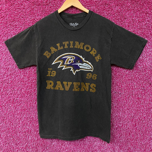 Junk Food Clothing Baltimore Ravens Logo Vintage-Style Tee Small