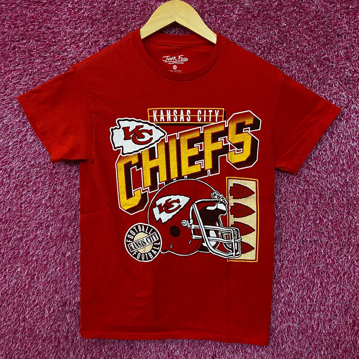 Junk Food Clothing NFL Kansas City Chiefs Checkdown Flea Market Tee XS