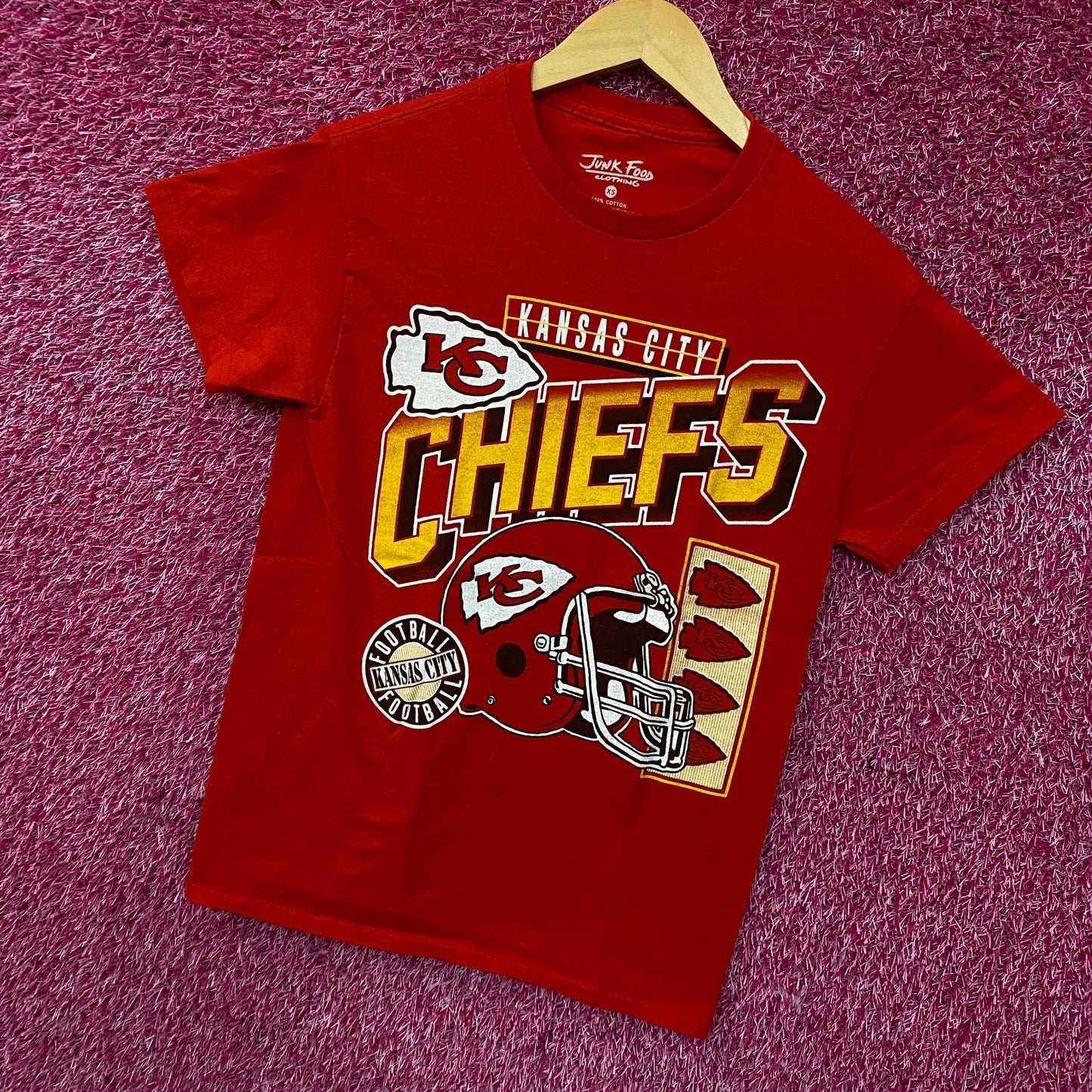 Junk Food Clothing NFL Kansas City Chiefs Checkdown Flea Market Tee XS