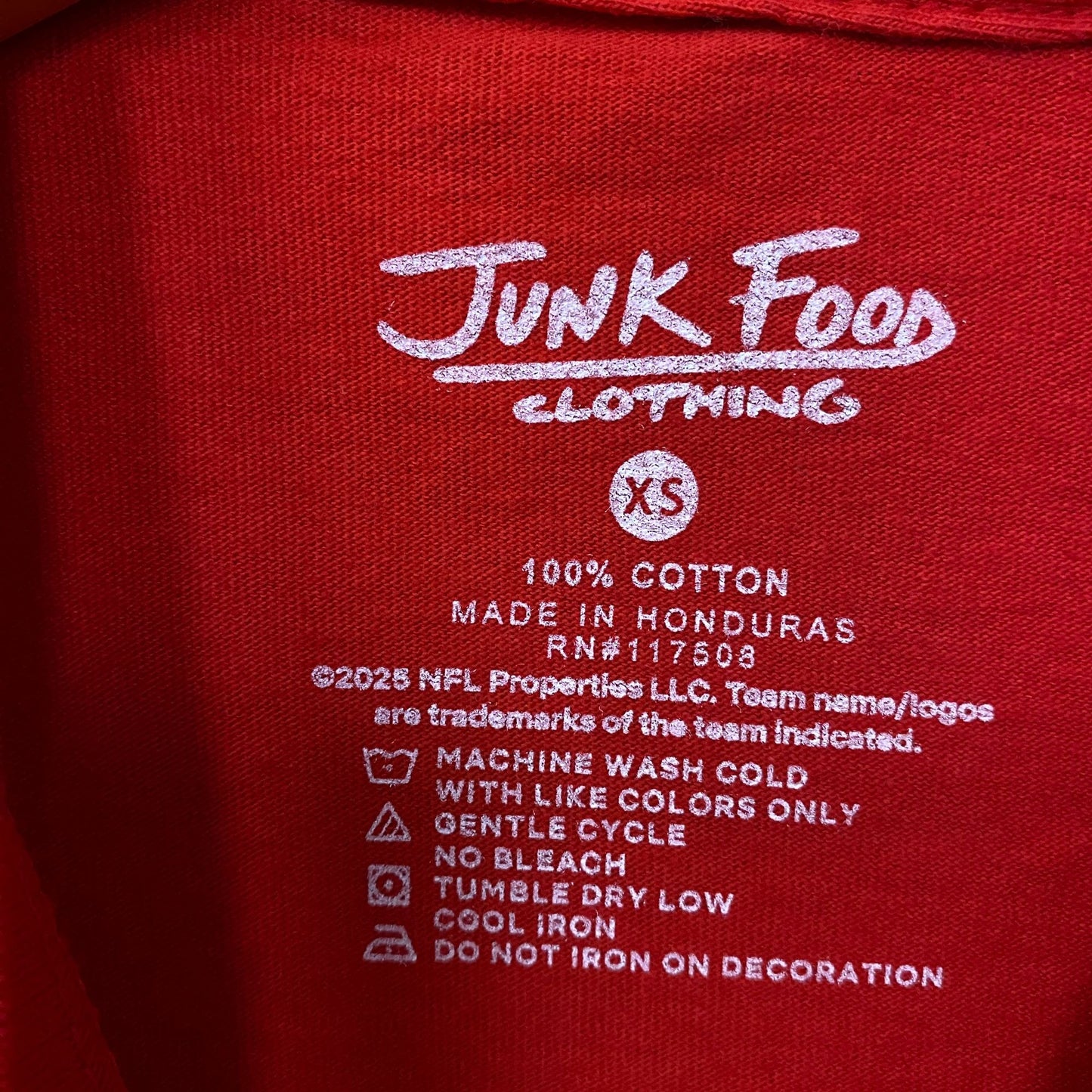 Junk Food Clothing NFL Kansas City Chiefs Checkdown Flea Market Tee XS