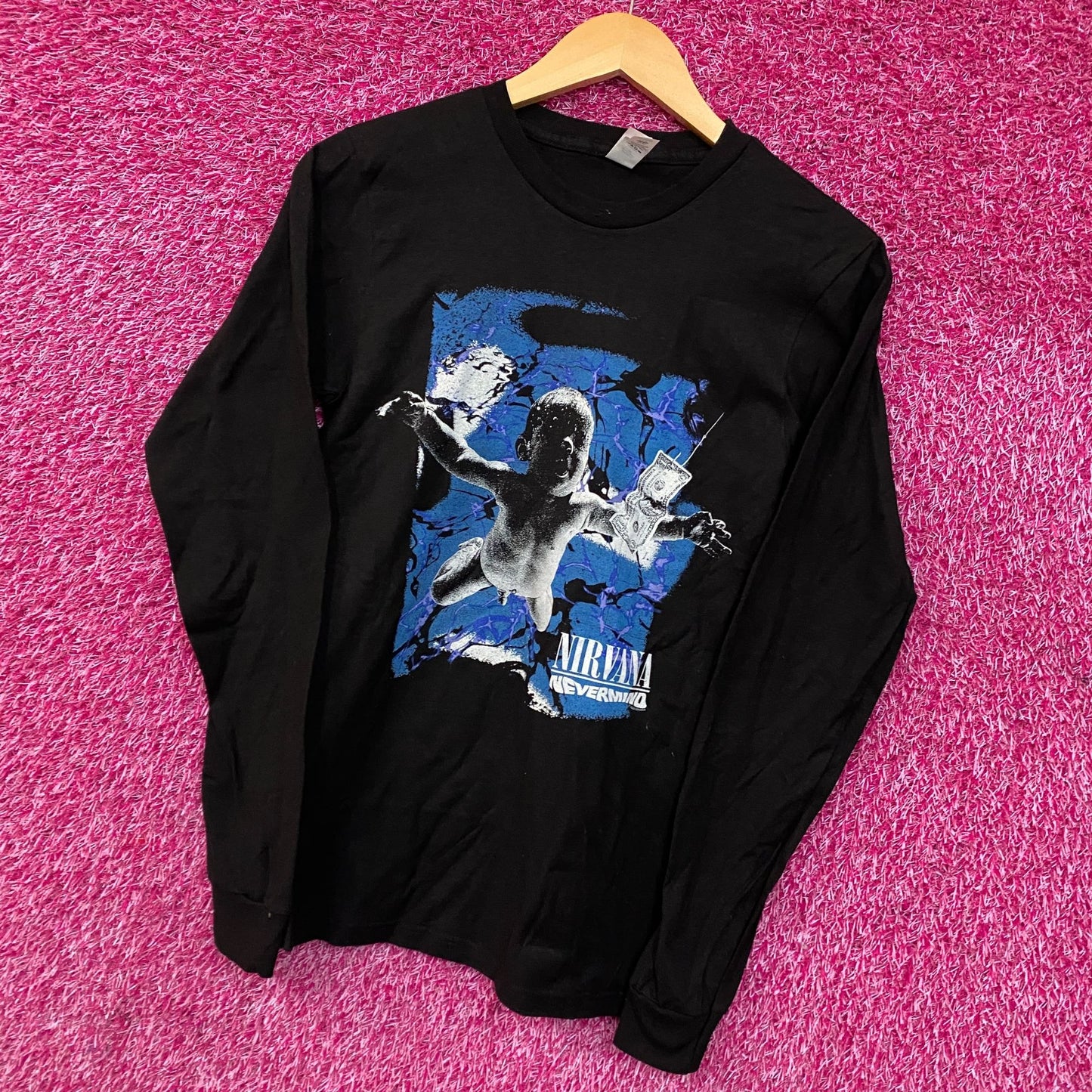 Nirvana Nevermind Cracked Graphic Long Sleeve T-Shirt XS