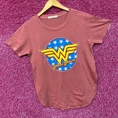 DC Wonder Woman Logo Graphic Design T-Shirt Small
