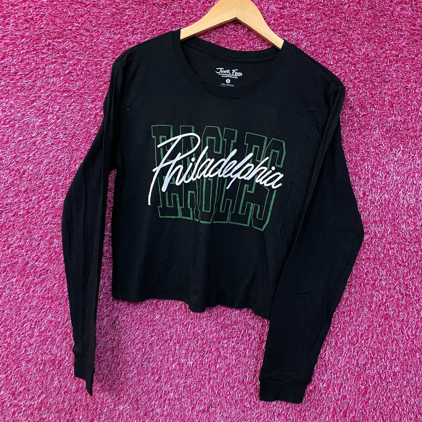 Junk Food Clothing Philadelphia Eagles Timeout Long Sleeve Crop Tee Small