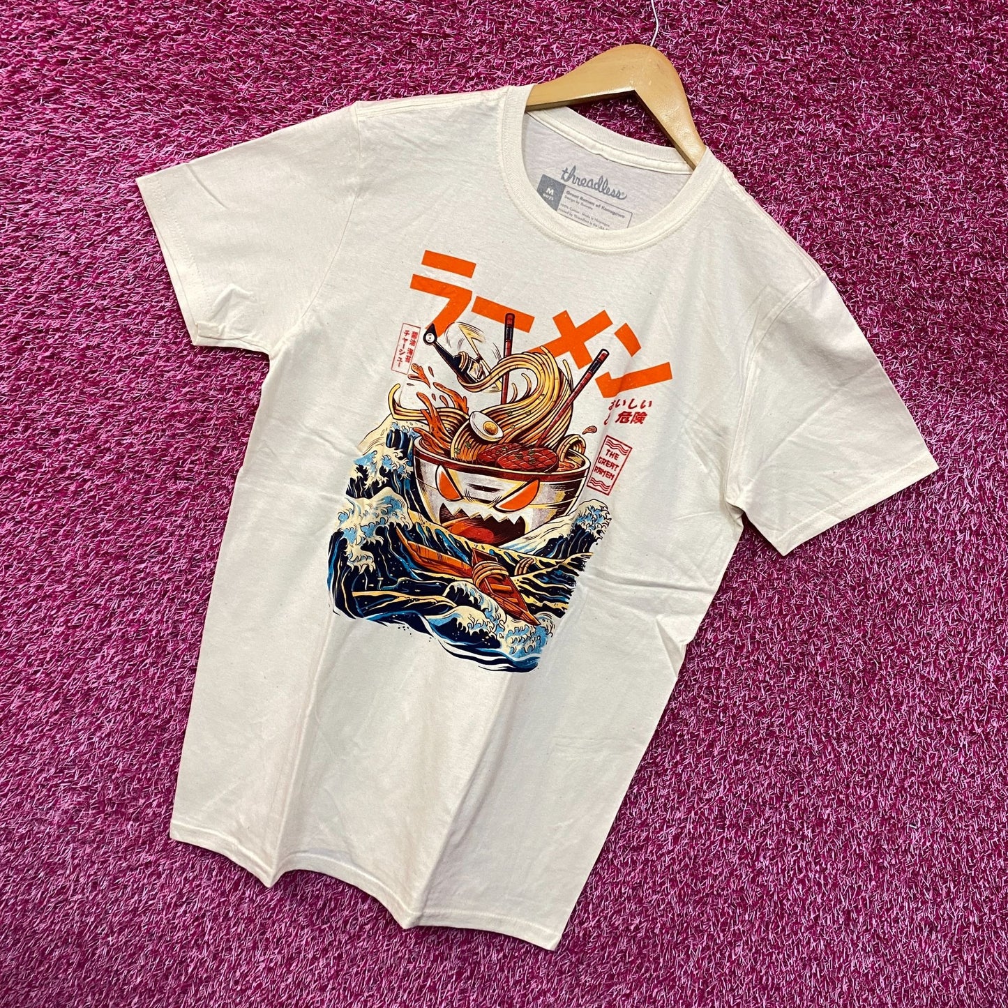 Ramen at sea beige Tshirt size medium