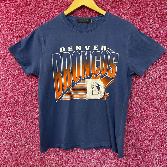 Junk Food Clothing NFL Denver Broncos Chrome Retro Style T-Shirt Small