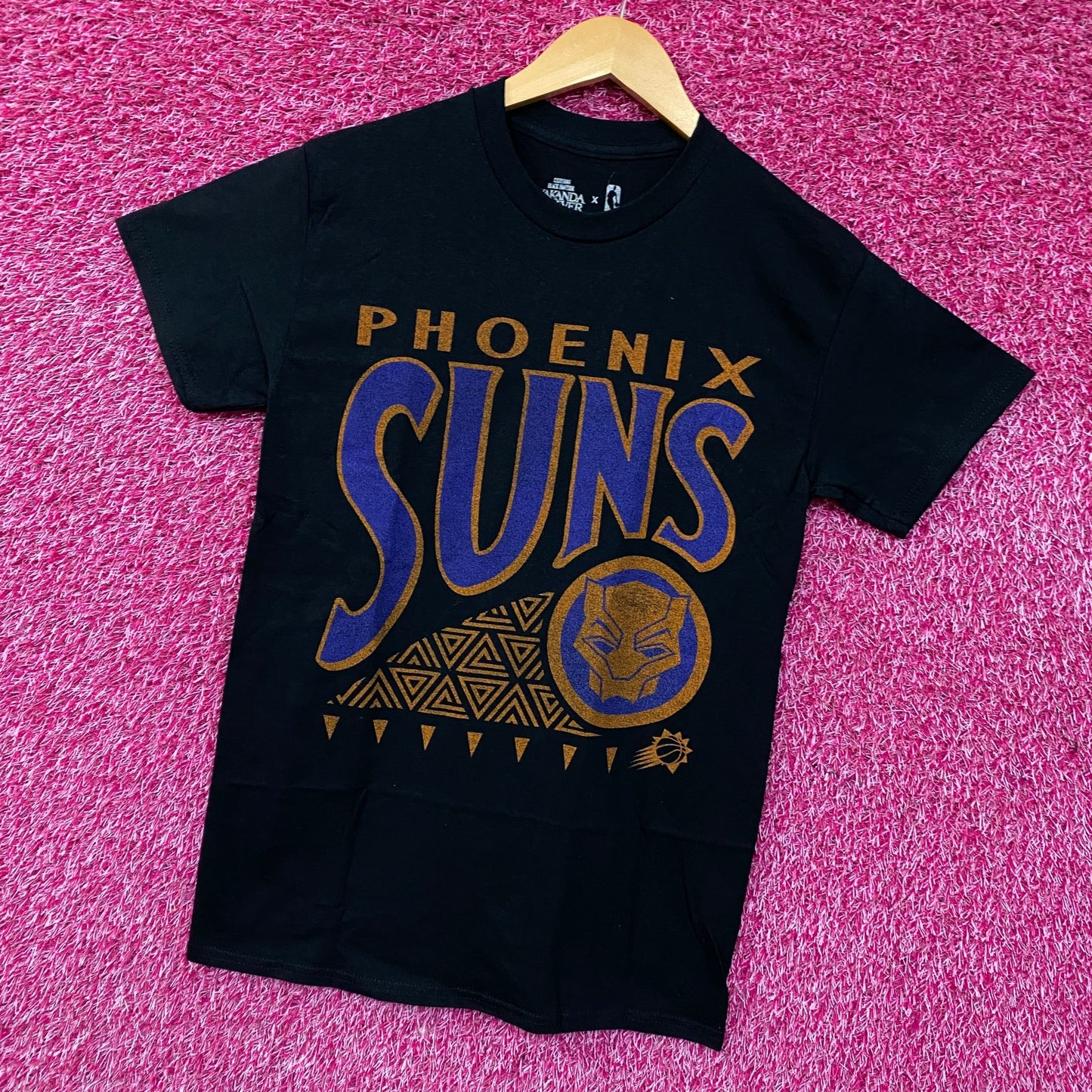Junk Food Phoenix Suns NBA x Marvel Black Panther Wakanda Forever T-Shirt Small