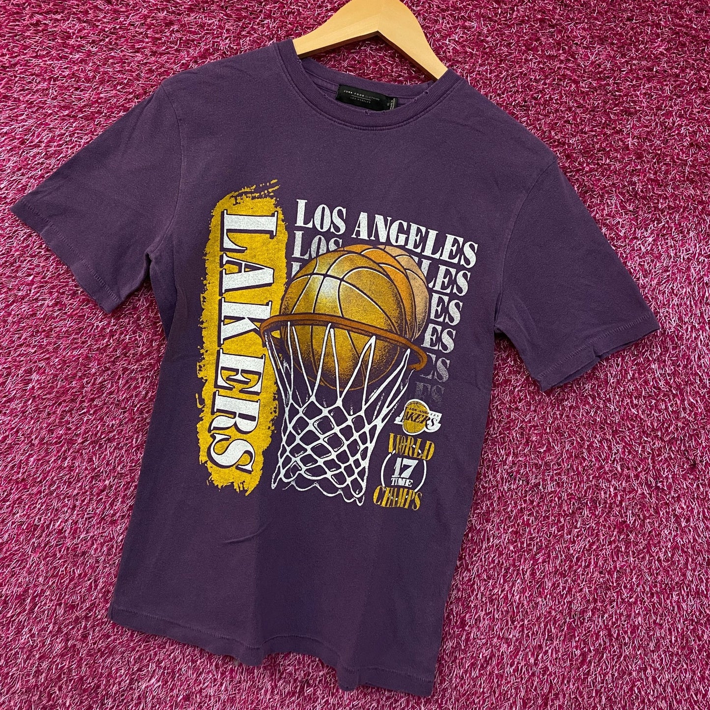 Junk Food Los Angeles Lakers Champs Vintage Style Women's T-Shirt XS
