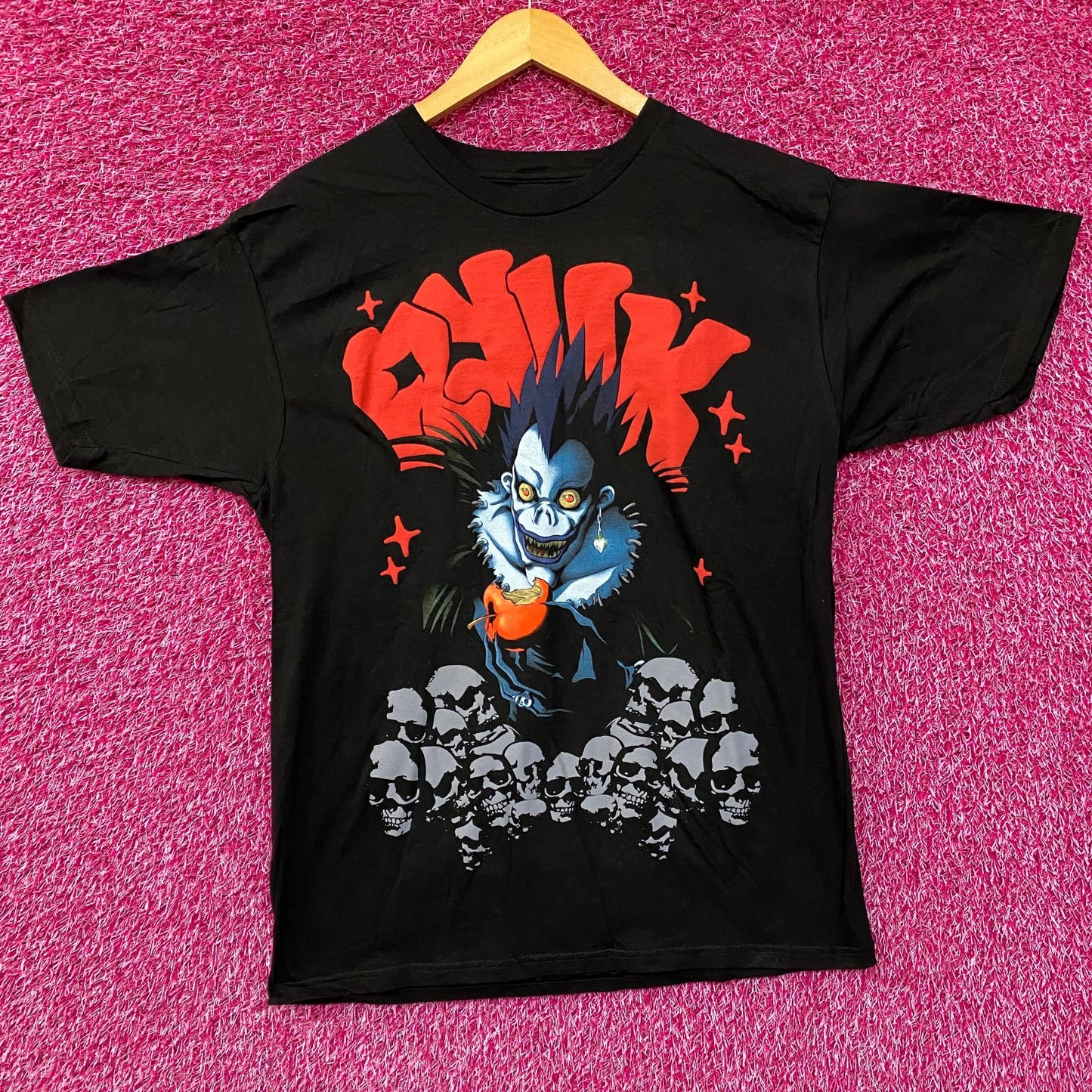 Death Note Ryuk and Apple Tshirt size large
