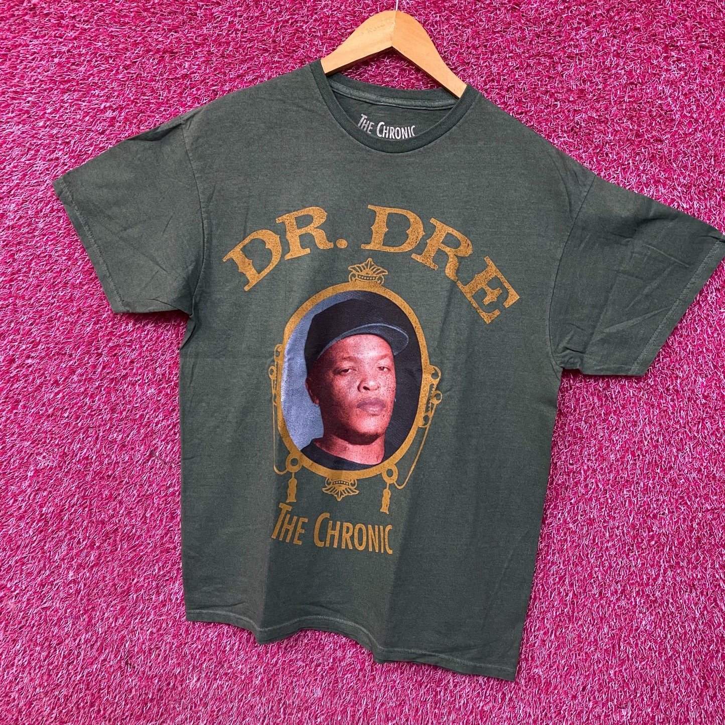 Dr Dre The Chronic Album Cover Art West Coast Rap T-Shirt Medium