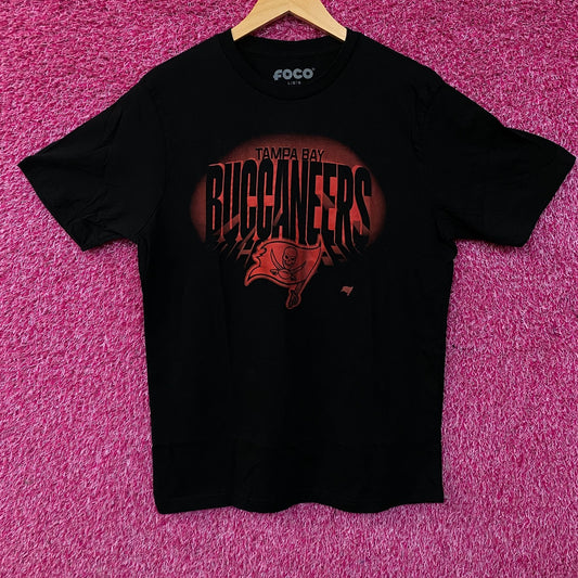 FOCO NFL Tampa Bay Buccaneer Team Logo Graphic T-Shirt Large