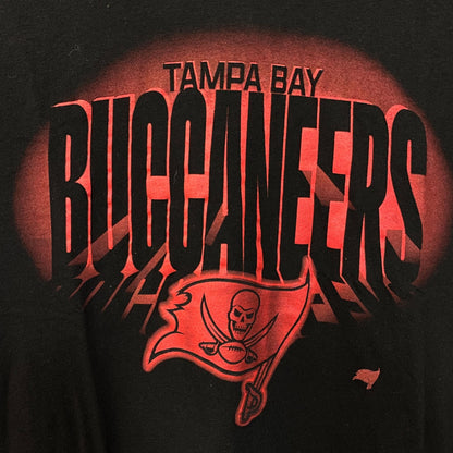 FOCO NFL Tampa Bay Buccaneer Team Logo Graphic T-Shirt Large