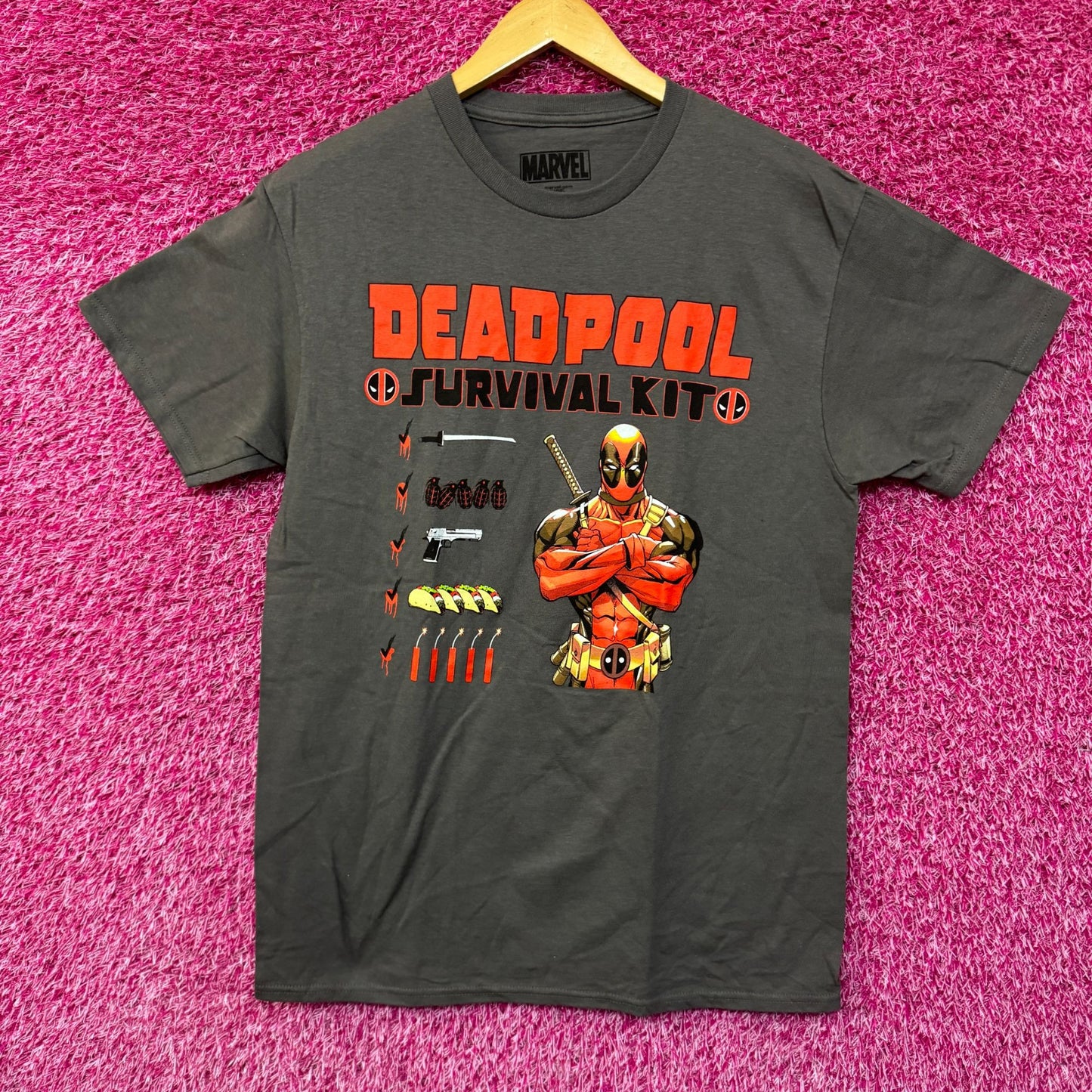 Dead Pool Survival Kit T-shirt size medium