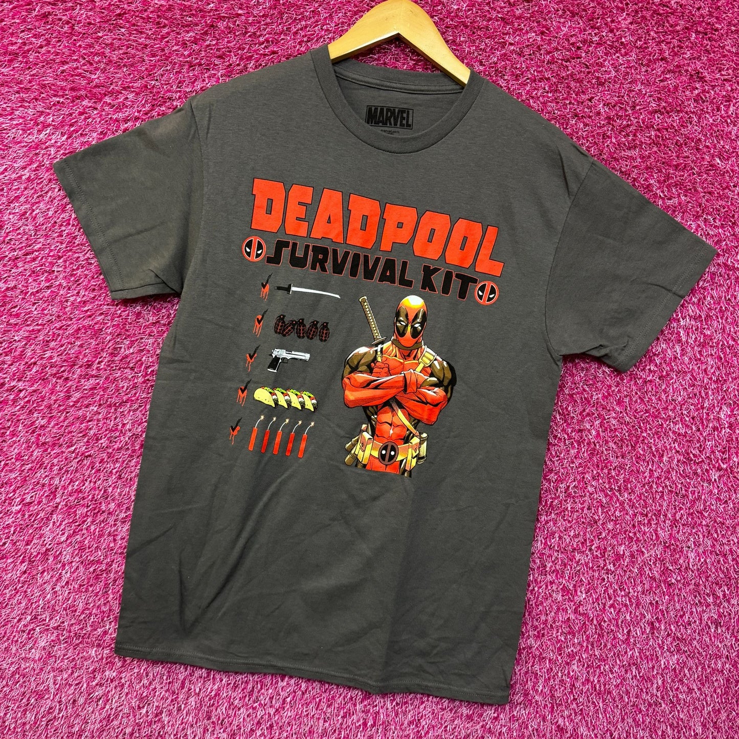 Dead Pool Survival Kit T-shirt size medium
