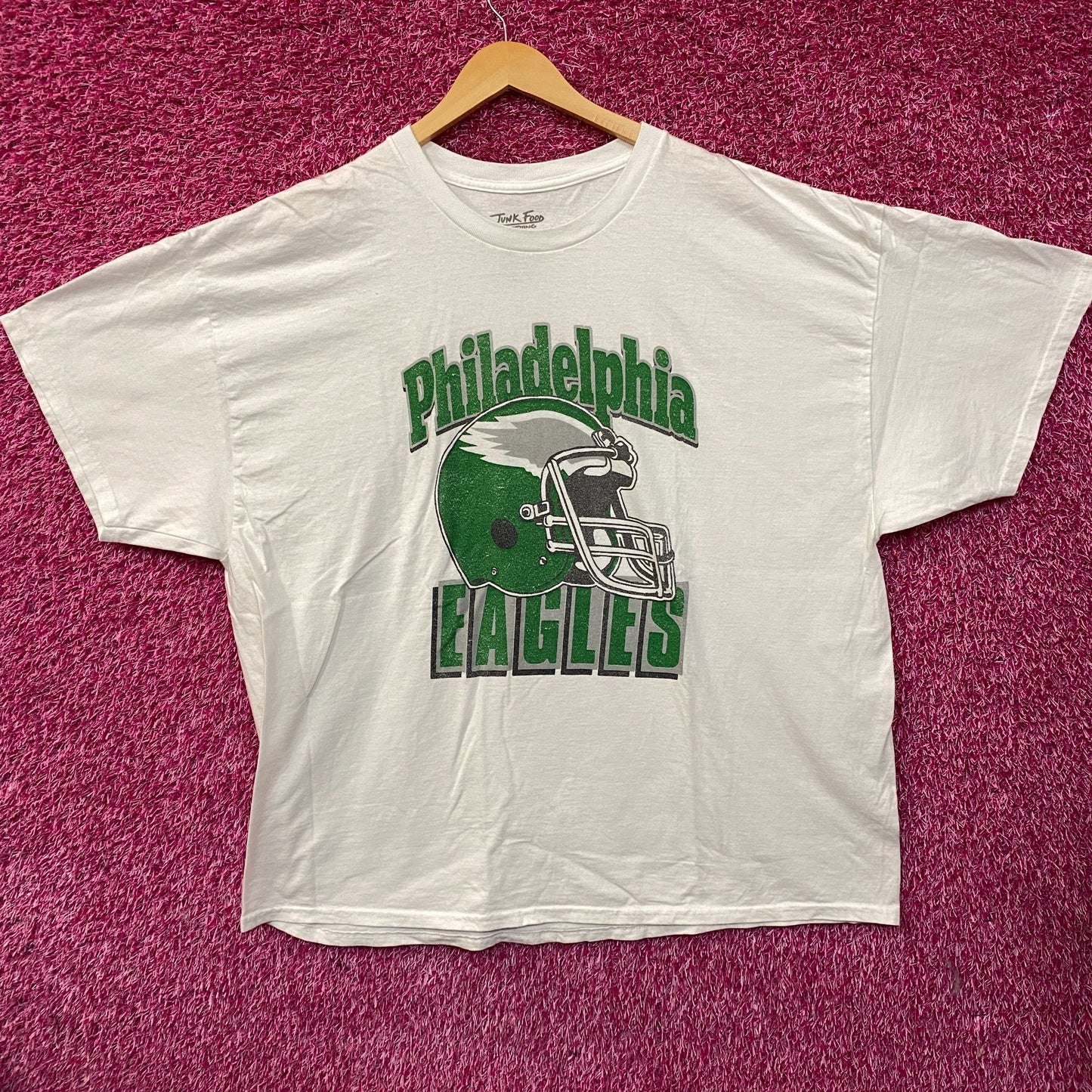 Junk Food Clothing NFL Philadelphia Eagles Throwback Helmet Logo T-Shirt 2XL