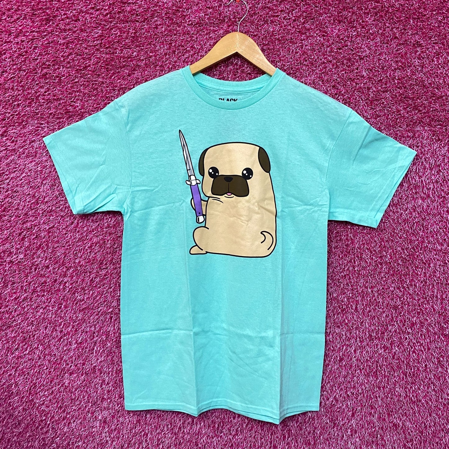Kawaii Pug the Thug Butterfly Knife Doggo Black Matter Tee L