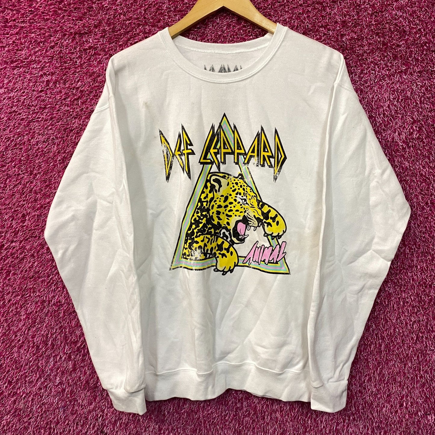 Def Leppard Animal Glam Metal Band Crewneck Sweater size S/M