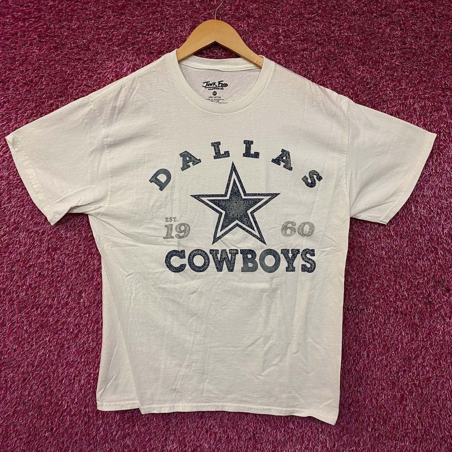 Junk Food Dallas Cowboys Est. 1960 Graphic Vintage Style T-Shirt Medium