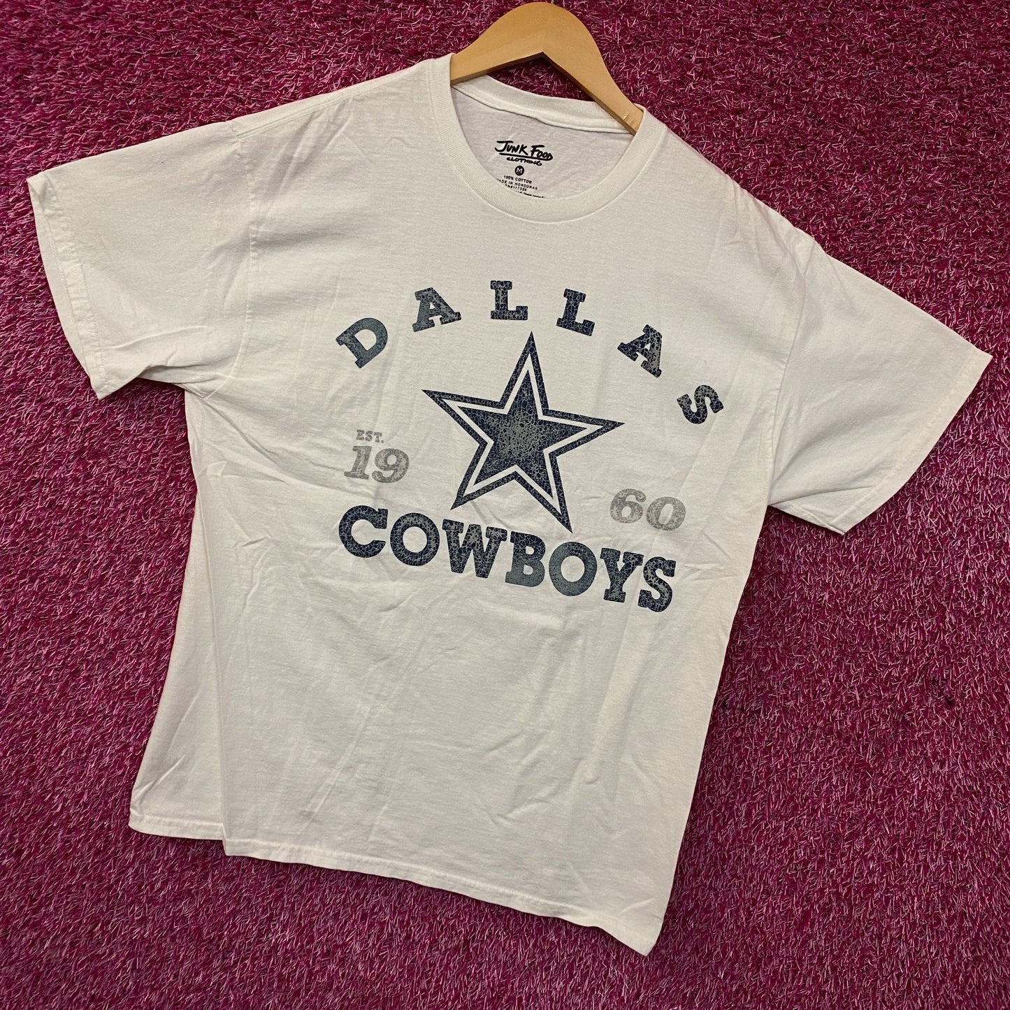 Junk Food Dallas Cowboys Est. 1960 Graphic Vintage Style T-Shirt Medium