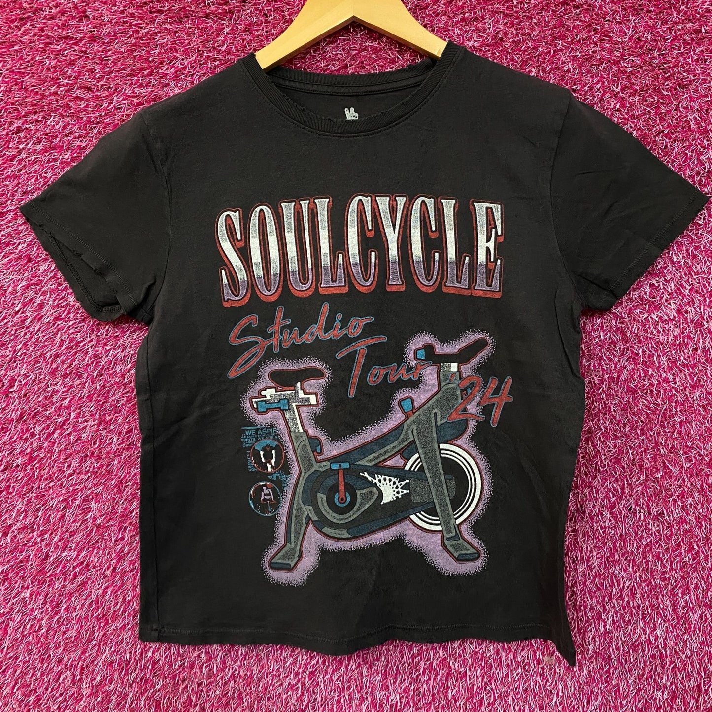 Junk Food SoulCycle Studio Tour '24 Retro Style T-Shirt Small
