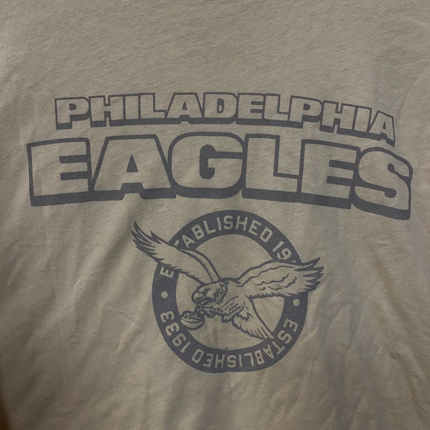 Junk Food Clothing Philadelphia Eagles Women's Brown Cropped Long-Sleeve Tee Large