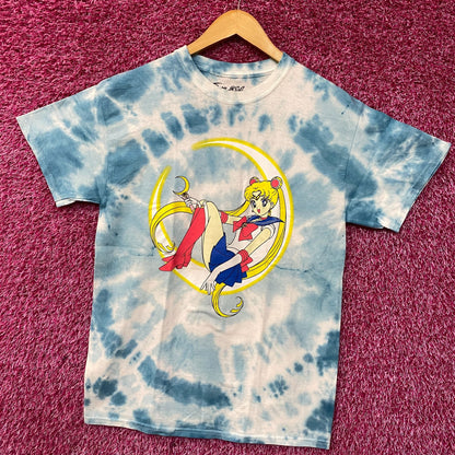 Sailor Moon Relaxing Tie Dye Retro Anime T-Shirt Medium