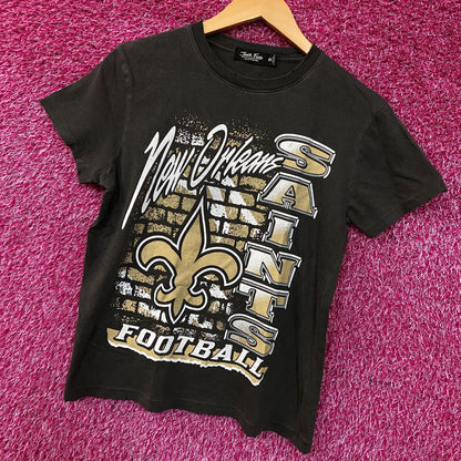 Junk Food Women's New Orleans Saints Brick Vintage Style T-Shirt XS