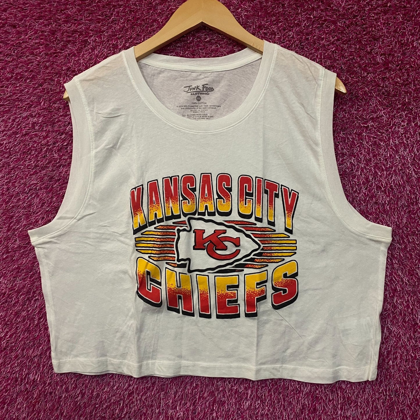 Junk Food NFL Kansas City Chiefs Sleeveless Cropped T-Shirt 2XL