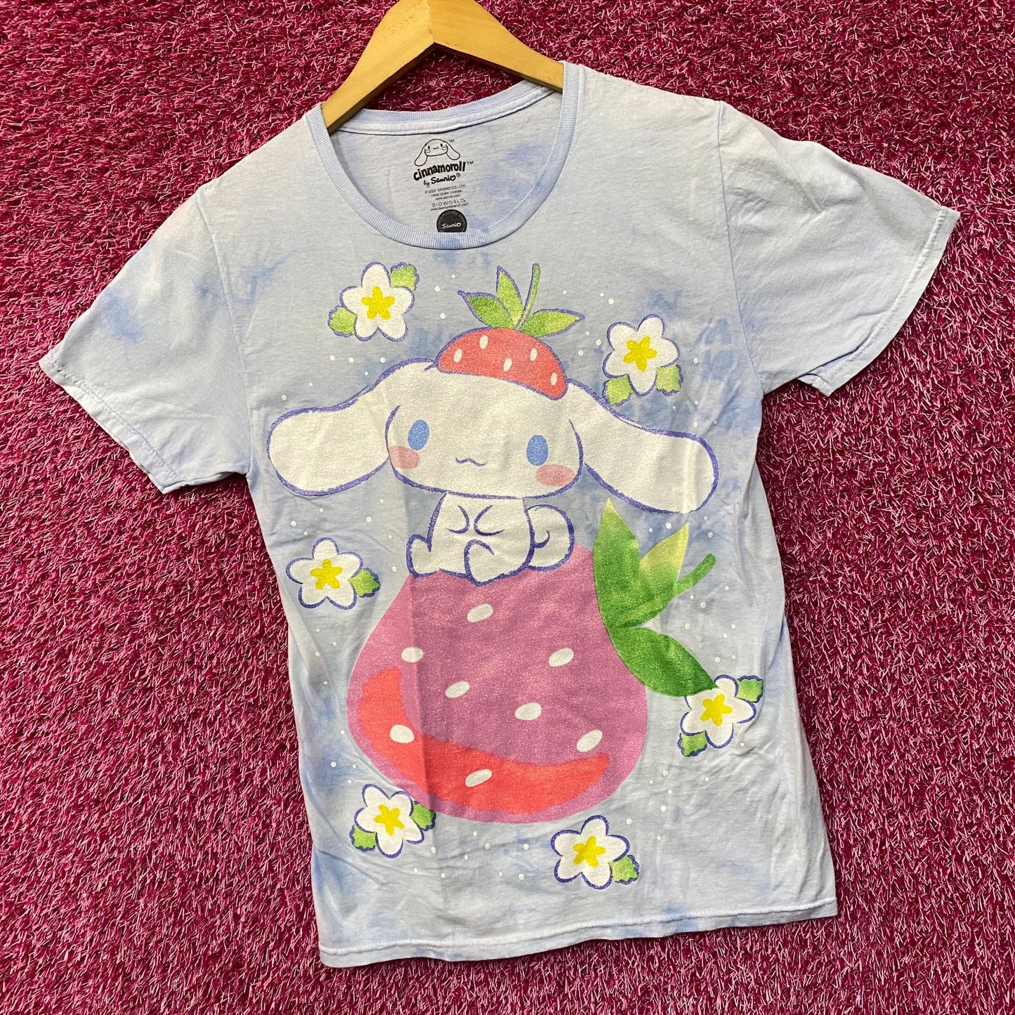Sanrio Cinnamoroll Strawberry Kawaii Blue Graphic Print Shimmer T-Shirt Extra Small
