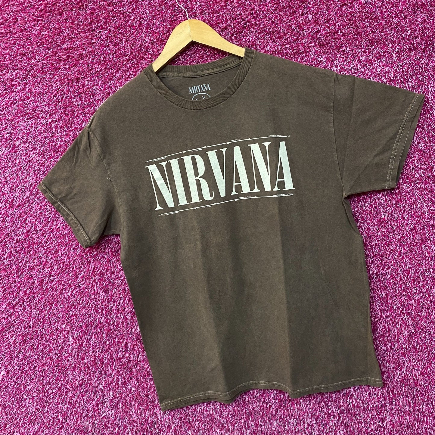 Nirvana Nevermind Smiley Logo Grunge T-Shirt Large
