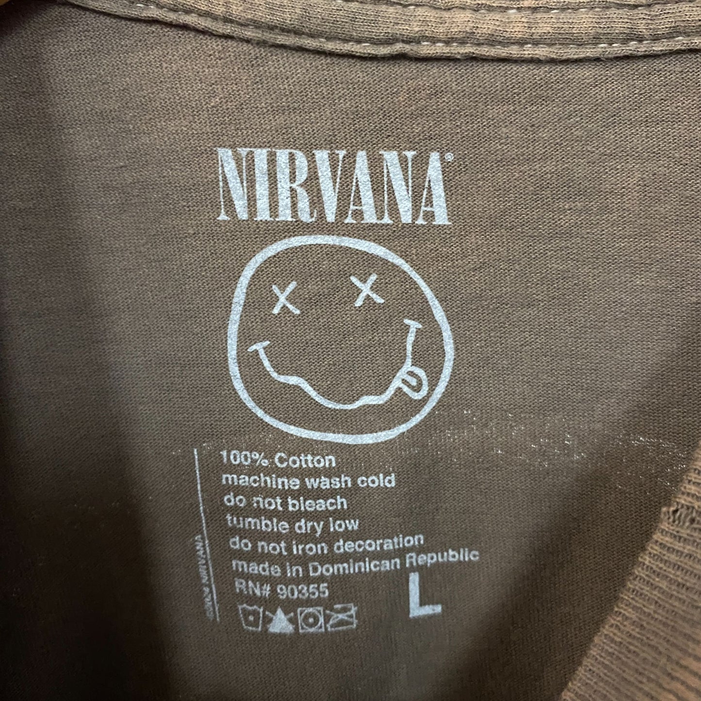 Nirvana Nevermind Smiley Logo Grunge T-Shirt Large