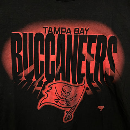 FOCO NFL Tampa Bay Buccaneer Team Logo Graphic T-Shirt XL