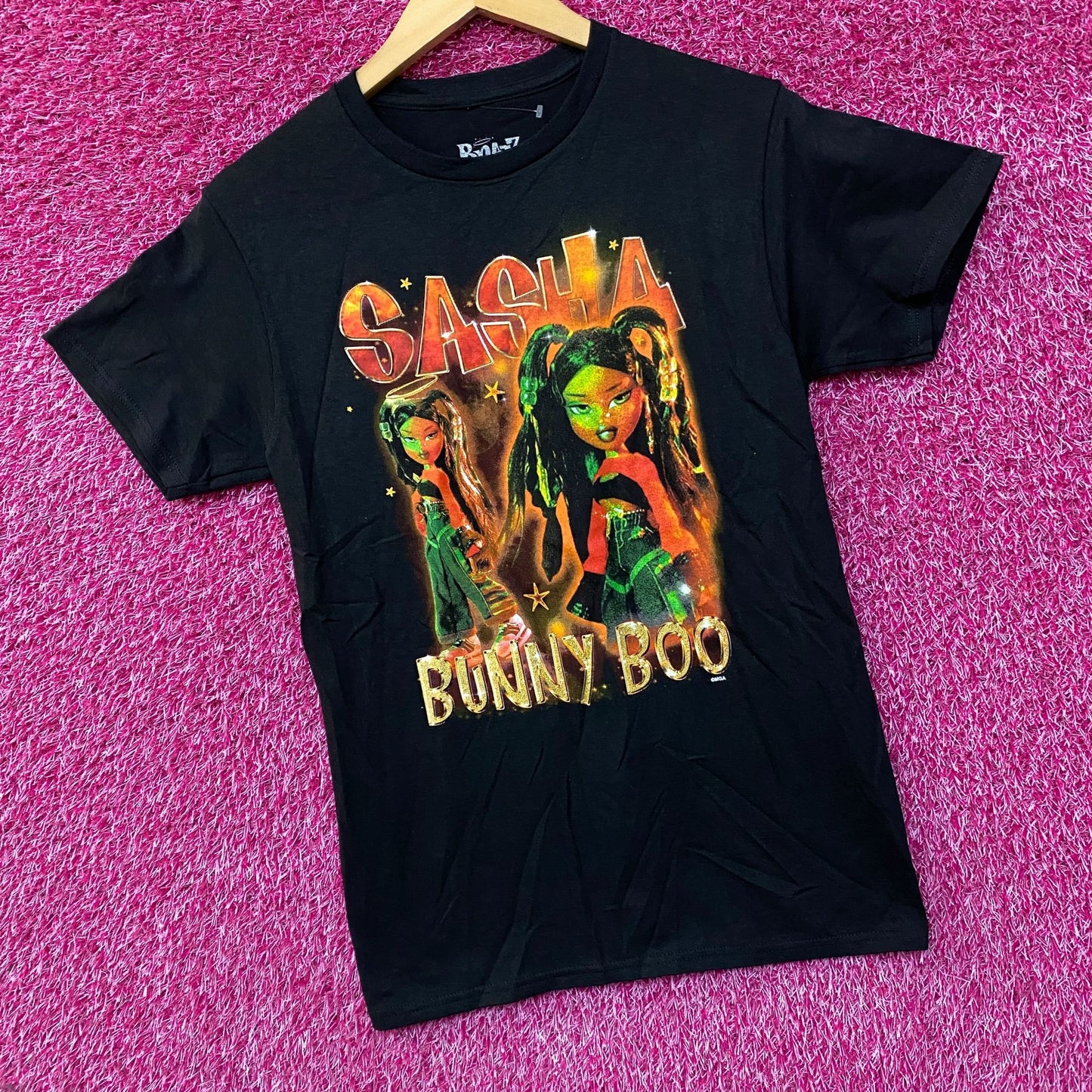 Bratz Sasha Bunny Boo Graphic Design T-Shirt SM
