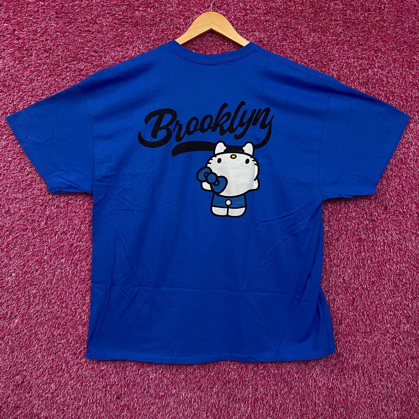Sanrio Hello Kitty Brooklyn Cute Graphic T-Shirt XL
