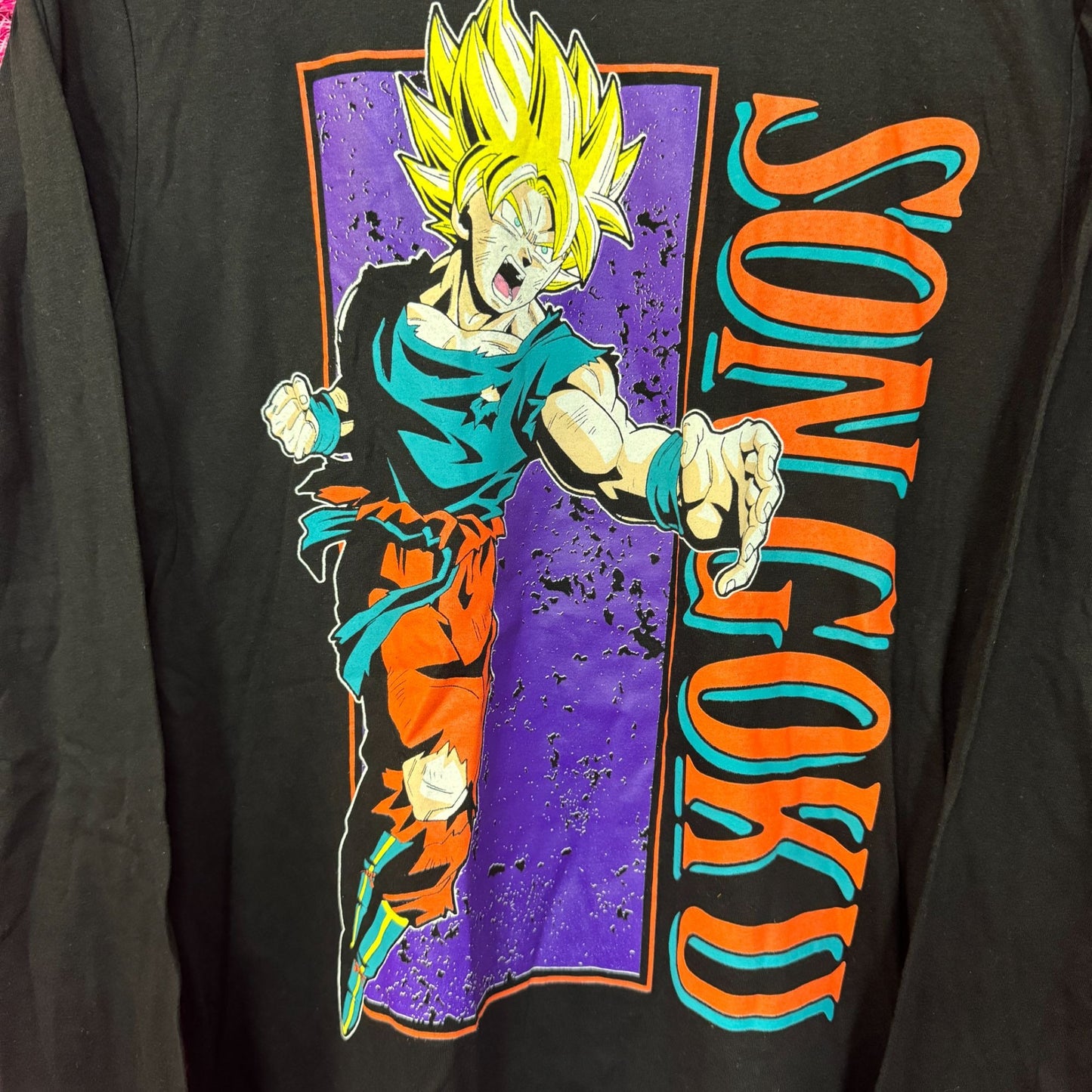 Dragon Ball Z Son Goku l/S T-shirt size Medium