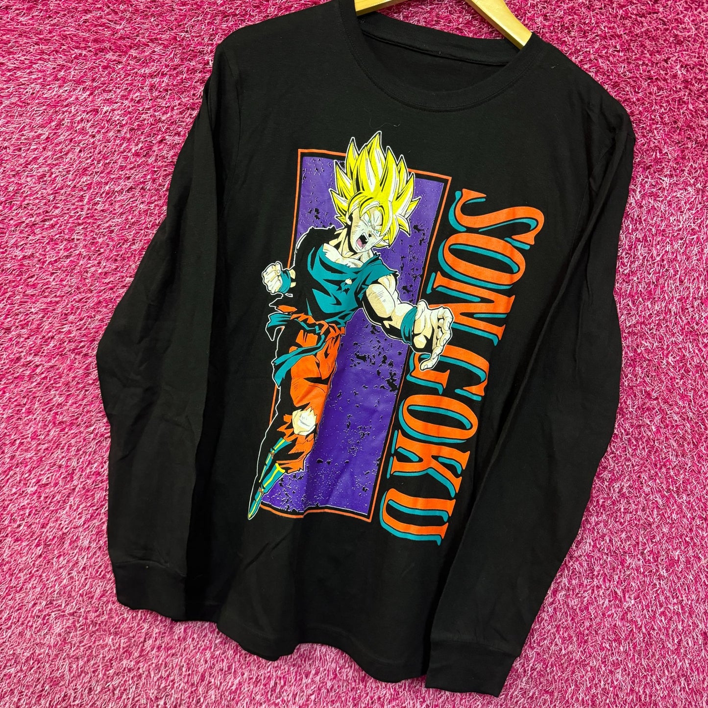 Dragon Ball Z Son Goku l/S T-shirt size Medium